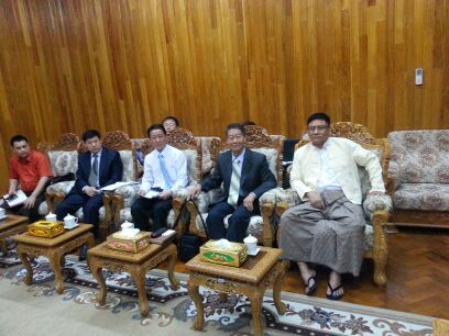 公司董事长与缅甸国家电力部长会谈(图1)